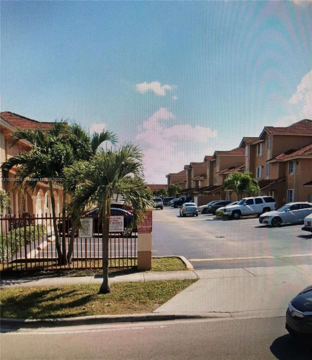 Real estate property located at 3388 80th St #202, Miami-Dade County, Hialeah, FL