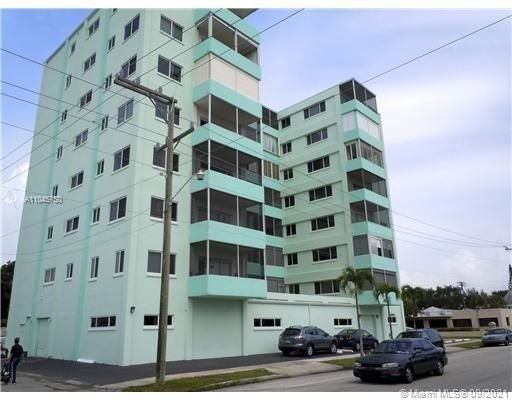 Real estate property located at 1700 Pierce St #501, Broward County, Hollywood, FL
