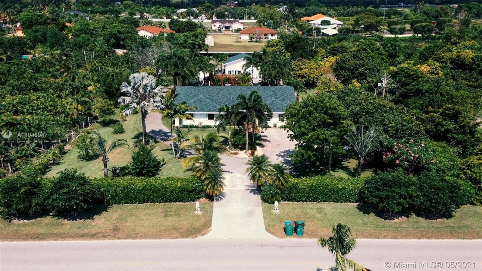 Real estate property located at 23795 217th Ave, Miami-Dade County, Homestead, FL