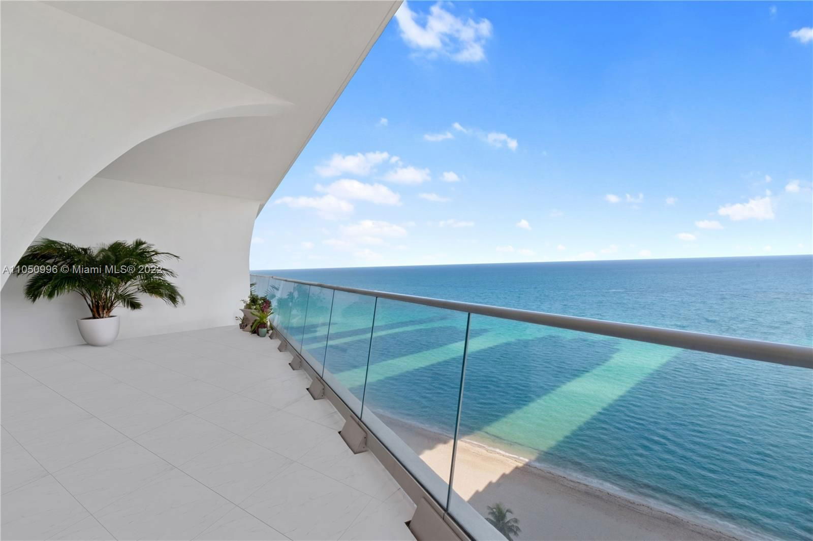 Real estate property located at 16901 Collins Ave #1702, Miami-Dade County, JADE SIGNATURE CONDO, Sunny Isles Beach, FL