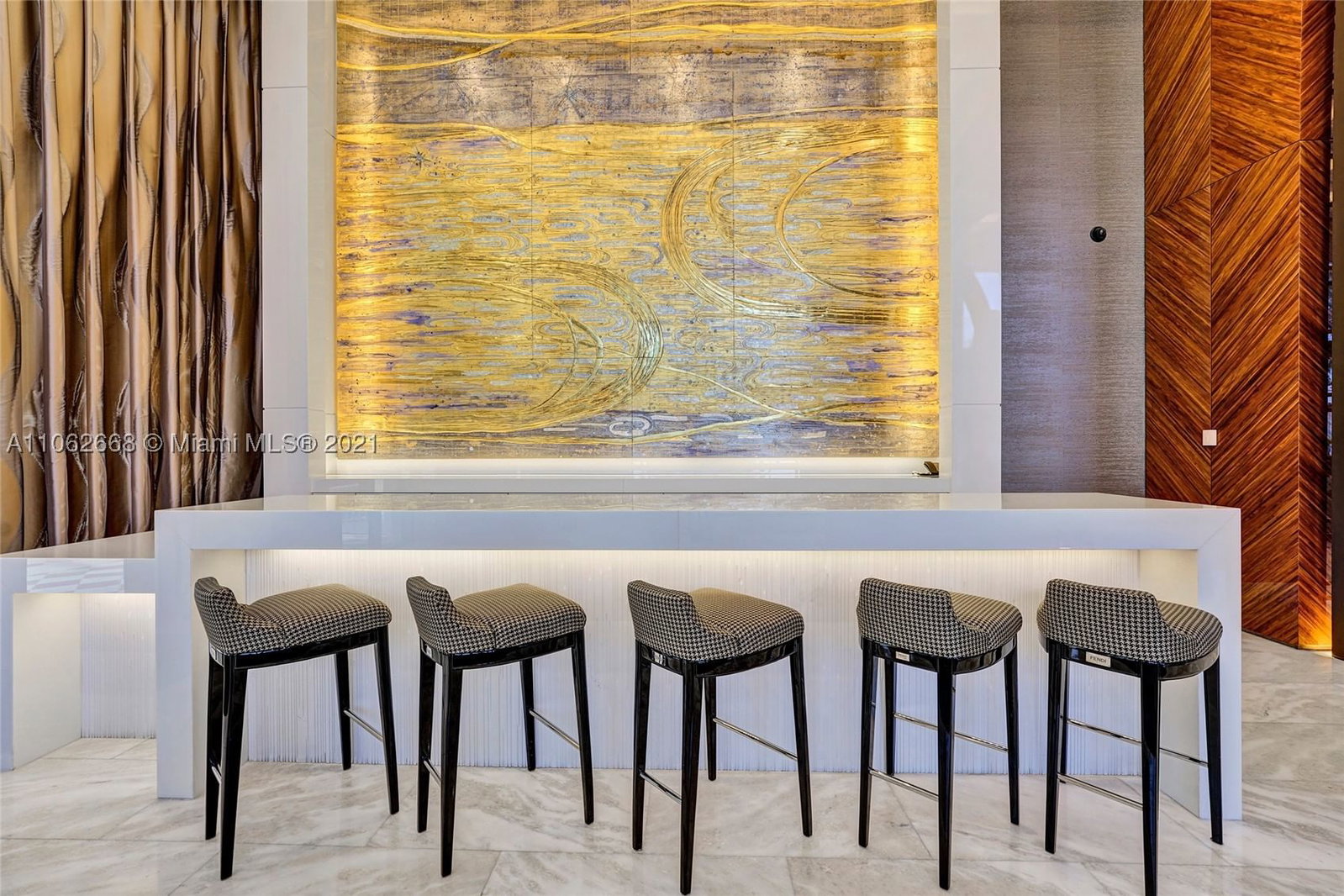 Real estate property located at 17749 Collins Ave #1402, Miami-dade, 17749 Collins Avenue Cond, Sunny Isles Beach, FL