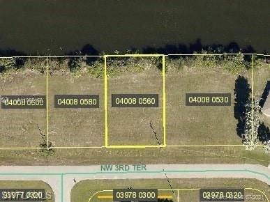 Real estate property located at 2627 3rd Ter, Lee County, Cape Coral, FL