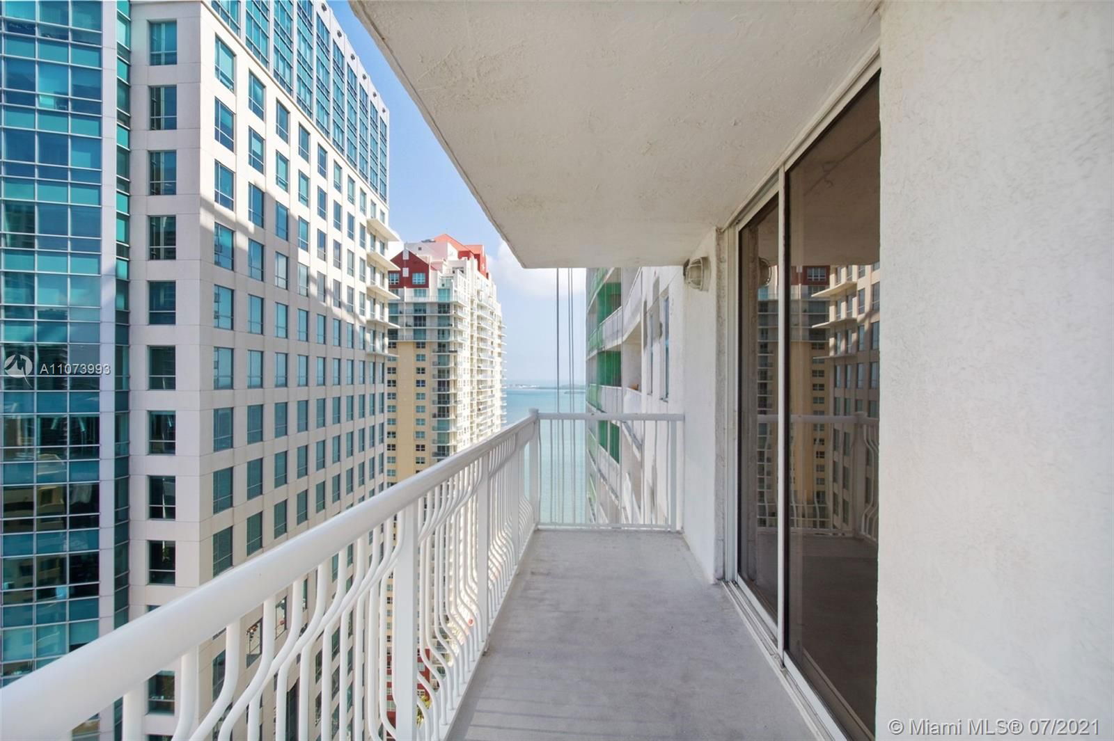 Real estate property located at 1200 Brickell Bay Dr #3024, Miami-Dade County, Miami, FL