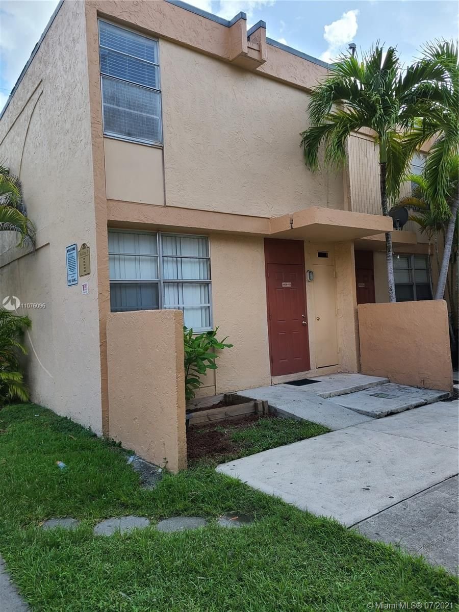 Real estate property located at 5958 68th St #113, Miami-Dade County, South Miami, FL