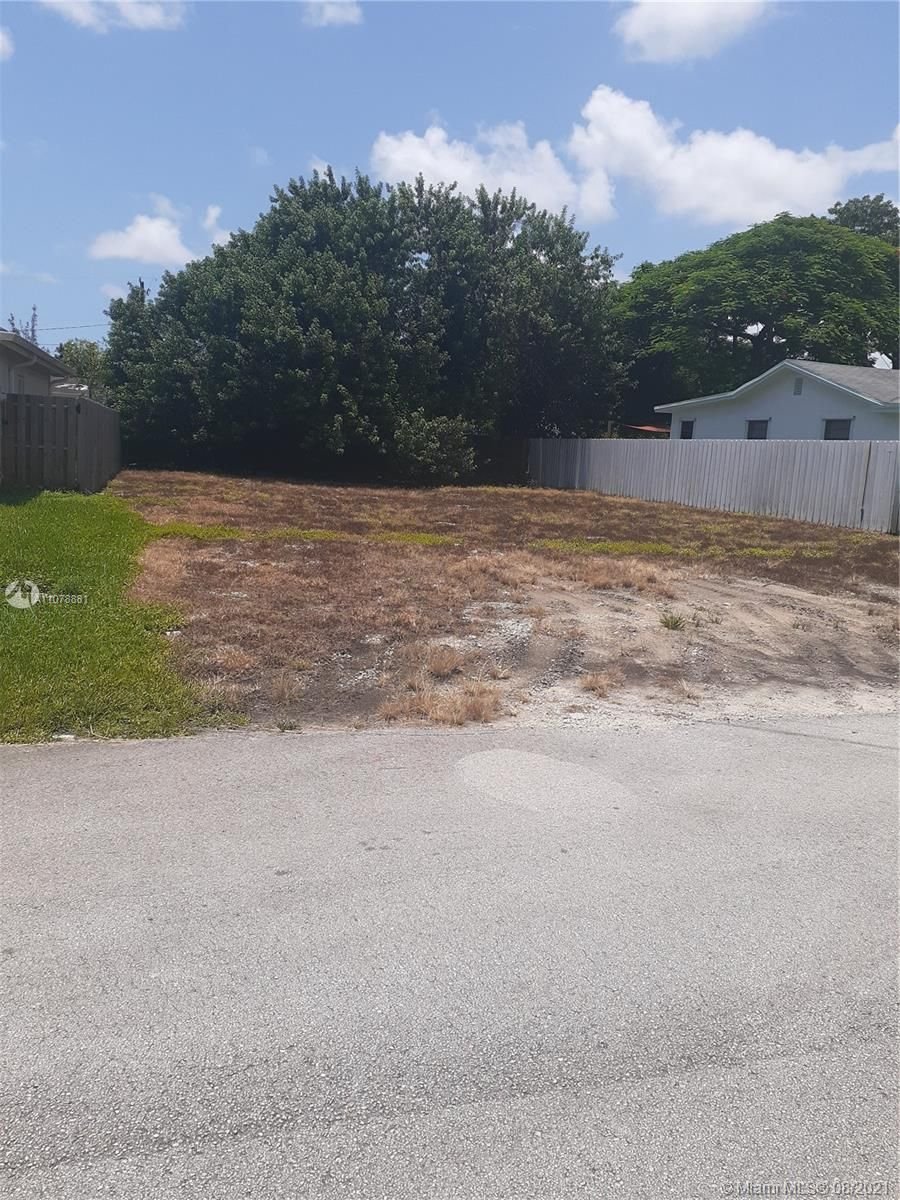 Real estate property located at 8860 126th St, Miami-Dade County, Miami, FL