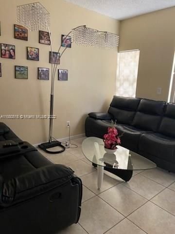Real estate property located at 18326 68th Ave I, Miami-Dade County, Hialeah, FL