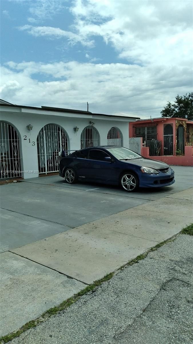 Real estate property located at 213 35th Ave, Miami-Dade County, TWELFTH ST MANORS, Miami, FL
