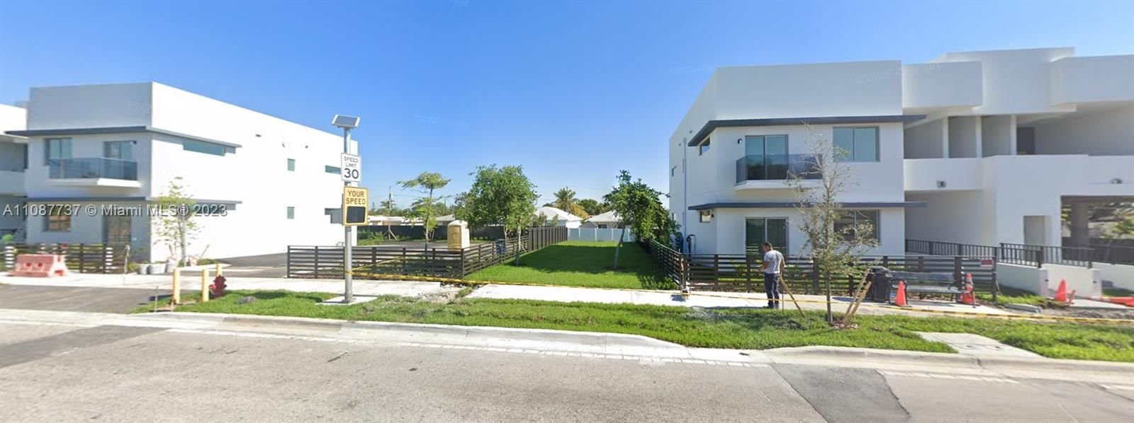 Real estate property located at 514 Foster Rd, Broward County, FOSTER HOMESITES, Hallandale Beach, FL