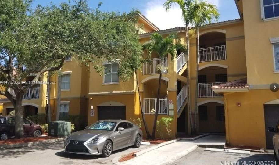 Real estate property located at 9640 2nd St #5-201, Broward County, Pembroke Pines, FL