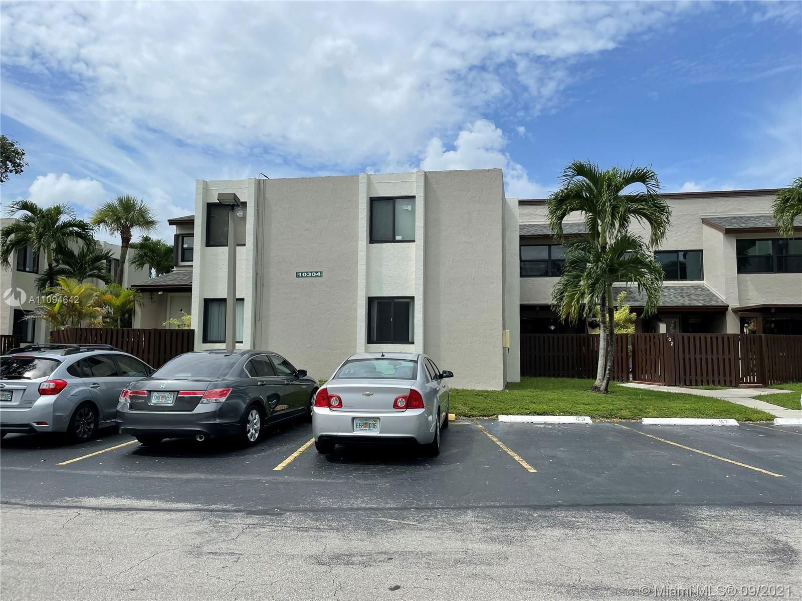 Real estate property located at 10304 9th Street Cir #202, Miami-Dade County, Miami, FL