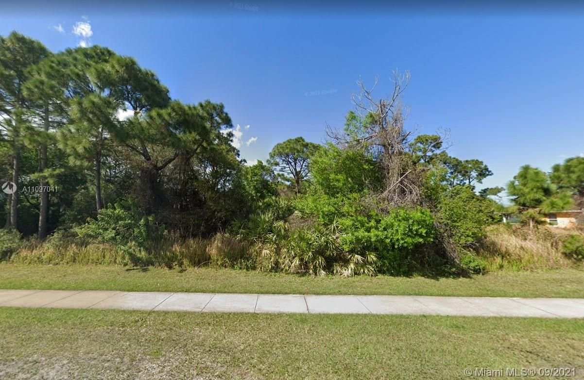 Real estate property located at 843 California Blvd, St Lucie County, Port St. Lucie, FL