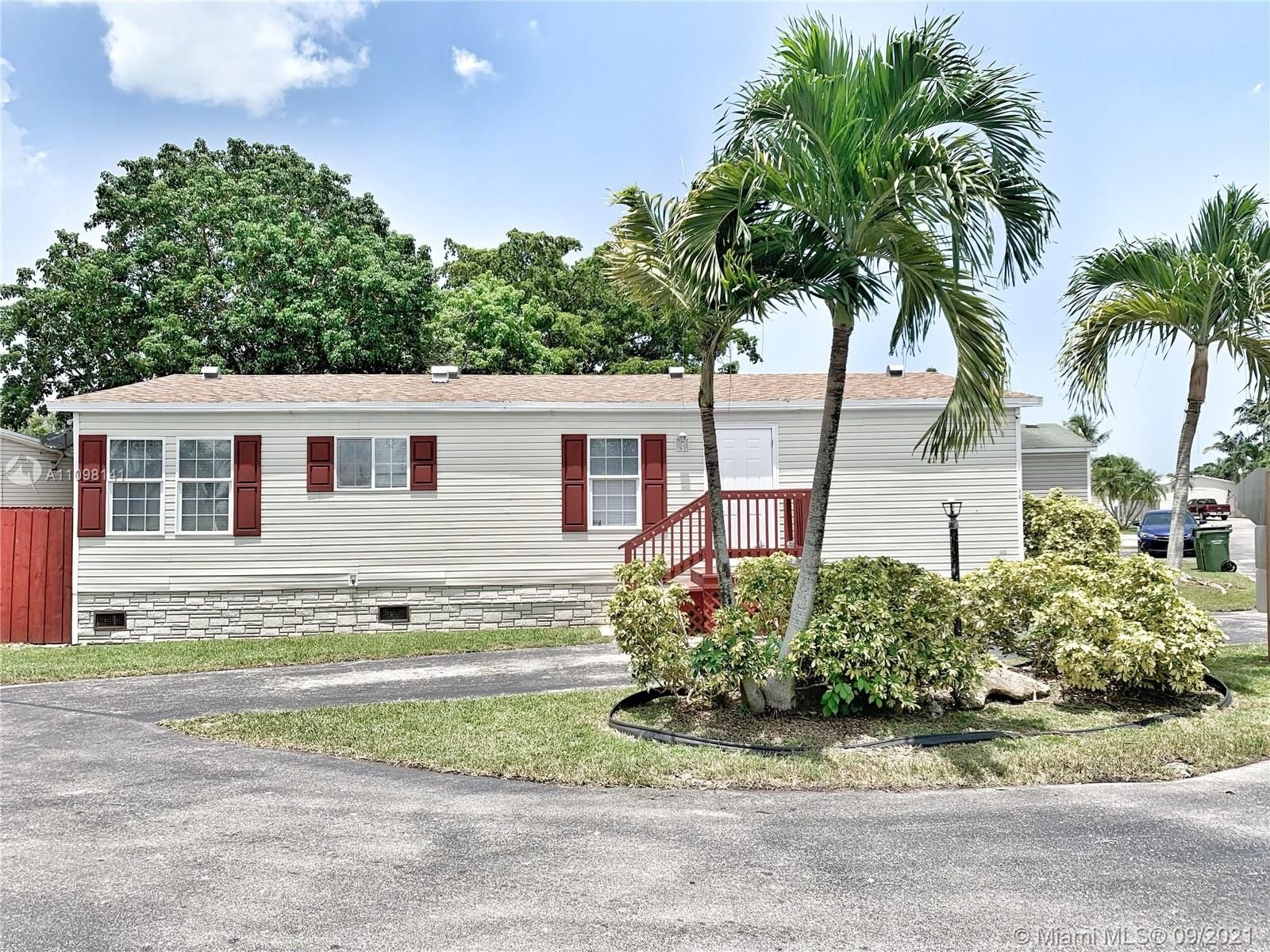 Real estate property located at 220 12th Ave #89, Miami-Dade County, Homestead, FL