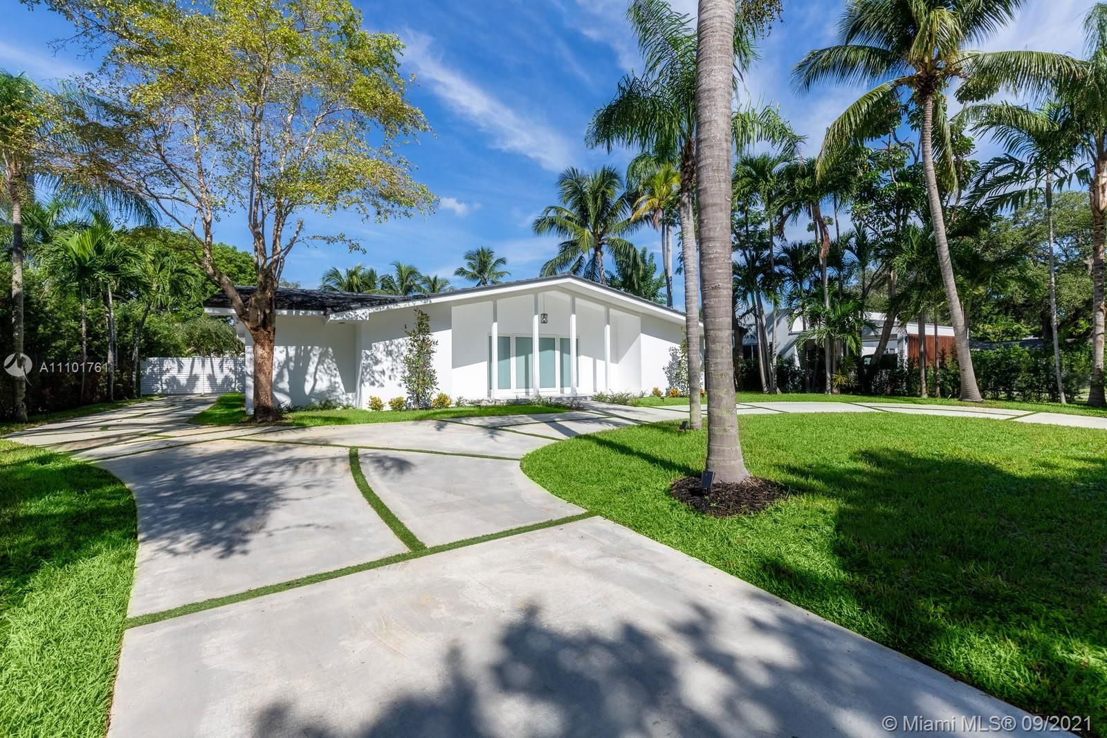 Real estate property located at 4730 Bay Point Rd, Miami-Dade County, Miami, FL