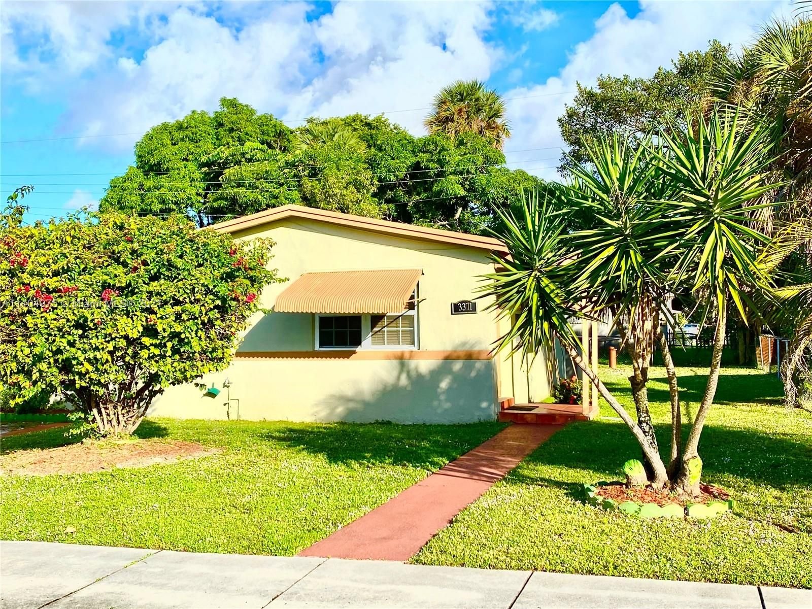 Real estate property located at 3371 8th Ct, Broward County, Lauderhill, FL