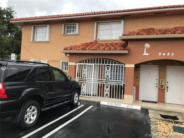 Real estate property located at 2485 76th St #207, Miami-Dade County, Hialeah, FL