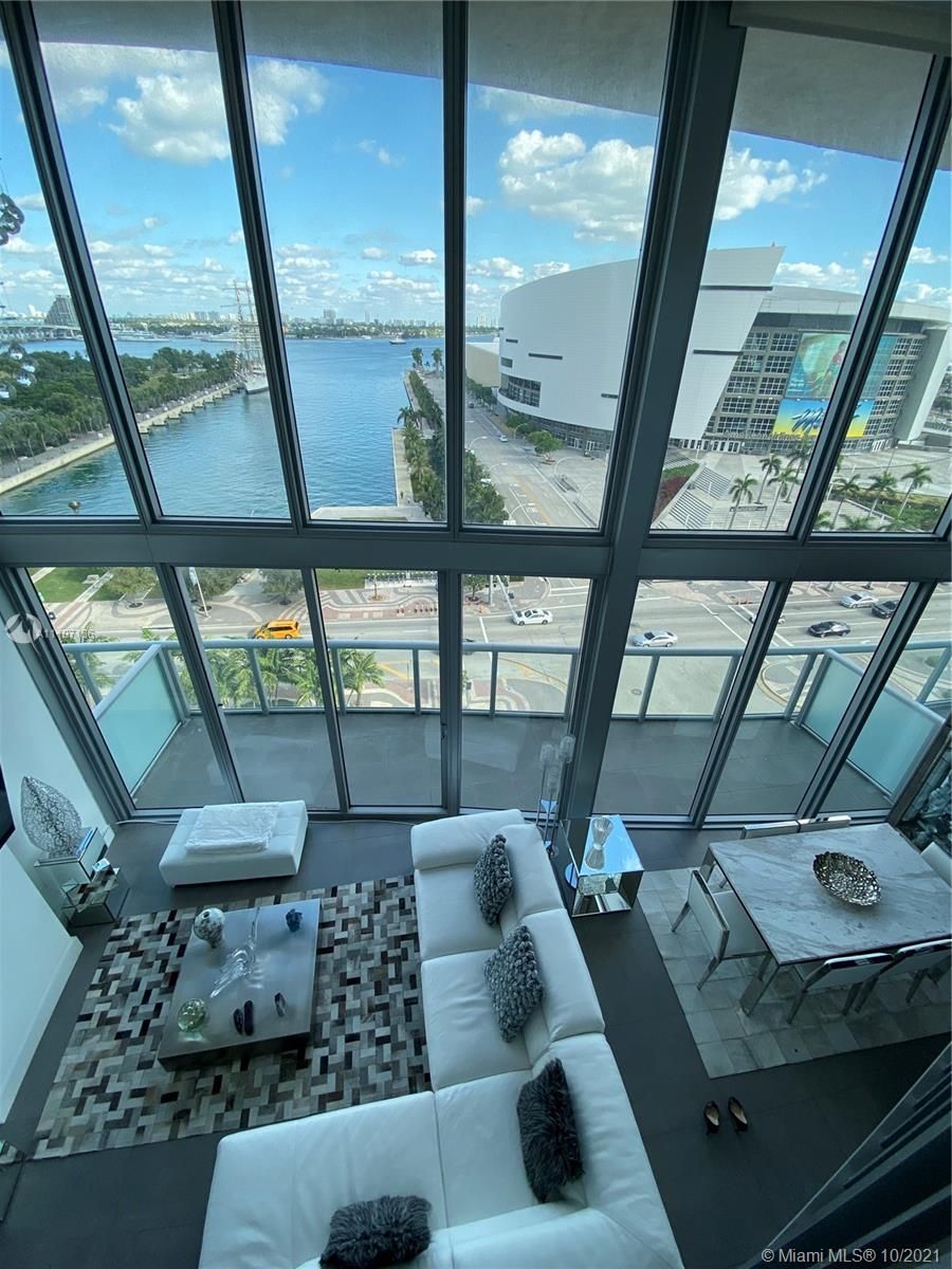 Real estate property located at 888 Biscayne Blvd #902, Miami-Dade County, Miami, FL