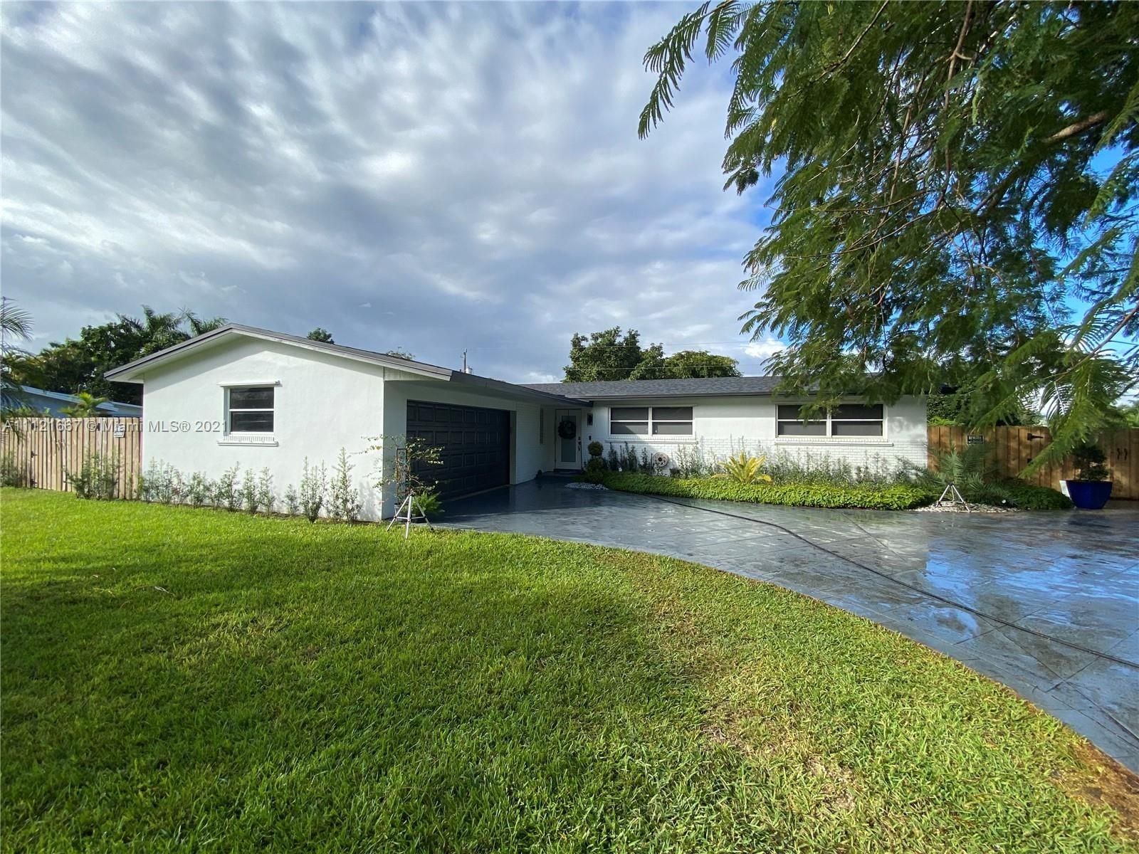 Real estate property located at 19500 127th Ct, Miami-Dade County, Miami, FL