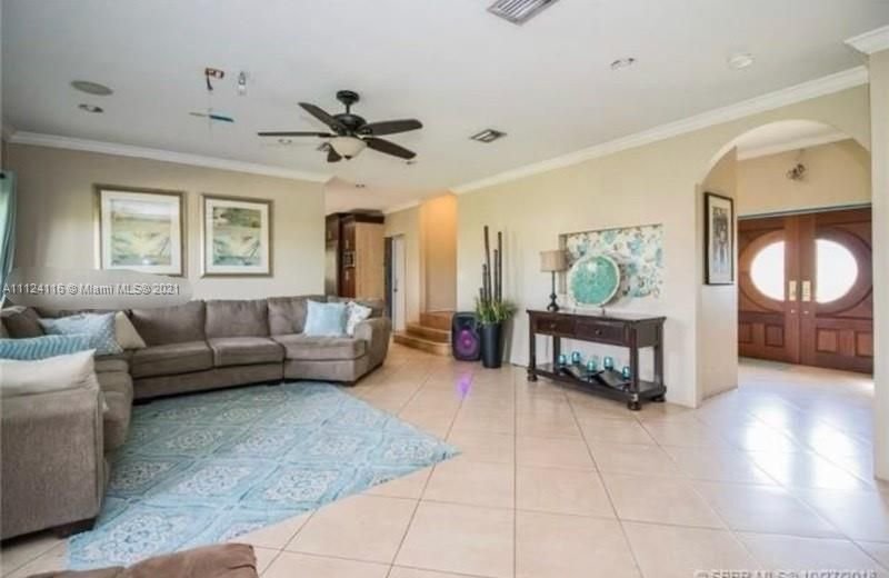 Real estate property located at 11761 226th Ter, Miami-Dade County, Miami, FL