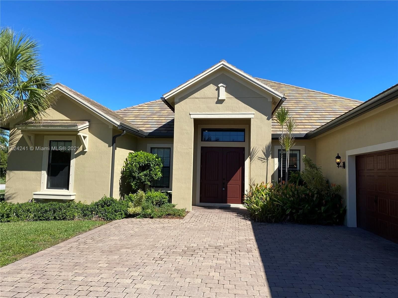 Real estate property located at 3555 Siena Cir, Palm Beach County, Wellington, FL