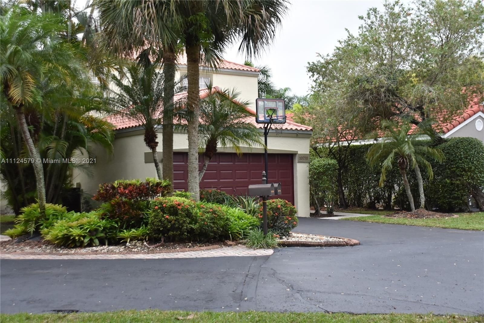 Real estate property located at 10770 10th St, Broward County, Plantation, FL