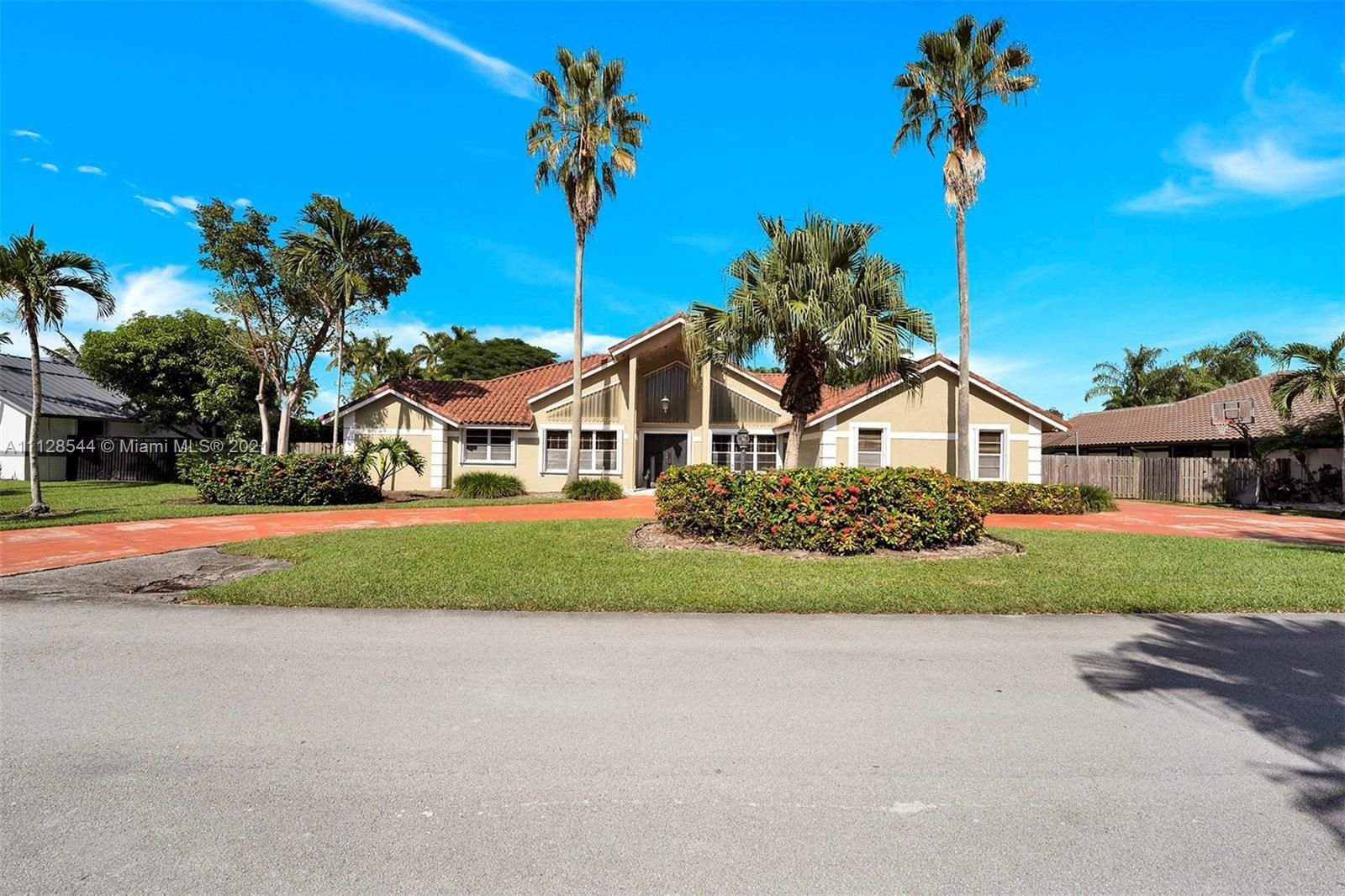 Real estate property located at 9991 145th Ter, Miami-Dade County, Miami, FL