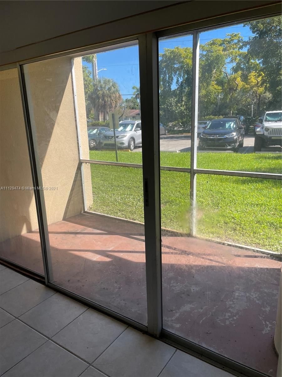 Real estate property located at 4255 University Dr #108, Broward County, Sunrise, FL