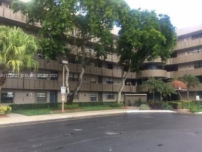 Real estate property located at 1001 Colony Point Cir #422, Broward County, Pembroke Pines, FL