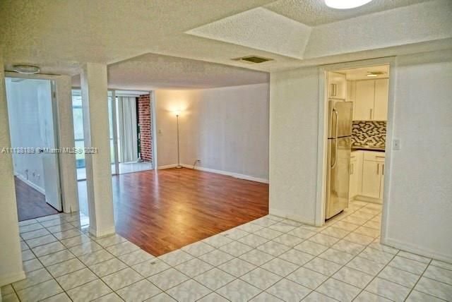 Real estate property located at 3660 Inverrary Dr #1D, Broward County, Lauderhill, FL