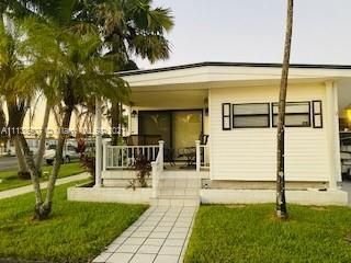 Real estate property located at 3245 State St, Broward County, Hollywood, FL