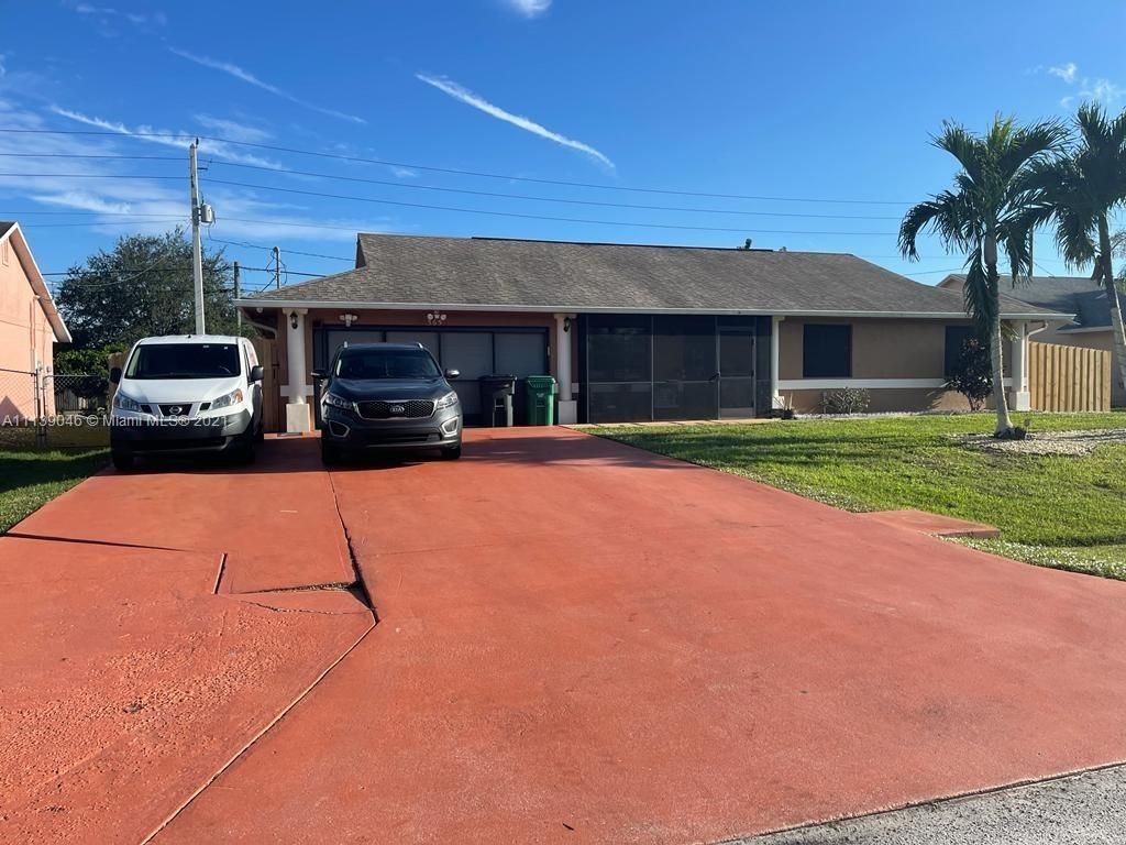 Real estate property located at 565 Nome Dr, St Lucie County, Port St. Lucie, FL