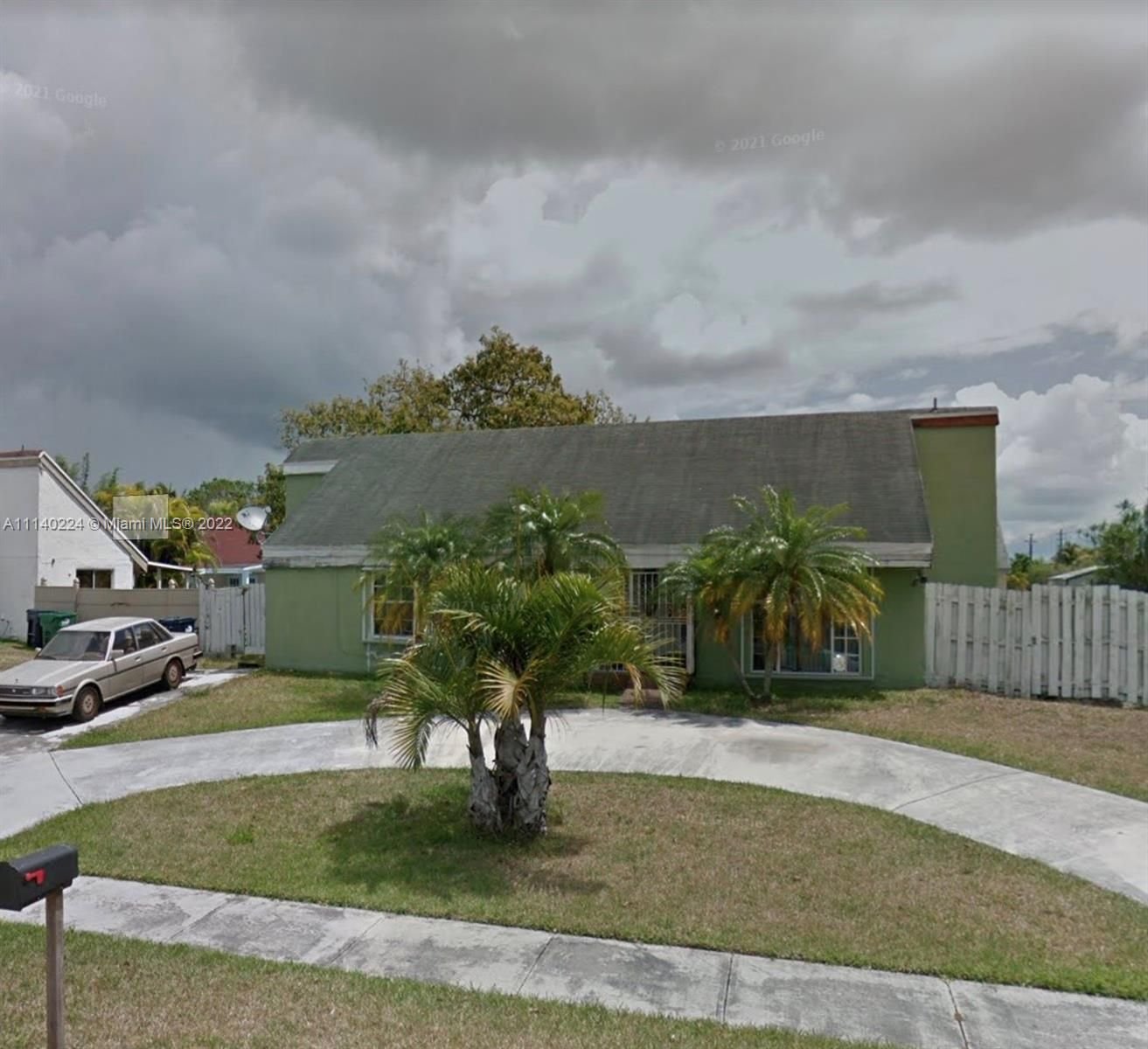 Real estate property located at 20735 120th Ct, Miami-Dade County, Miami, FL