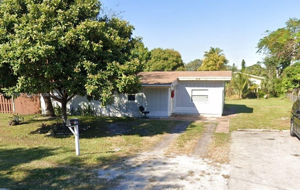 Real estate property located at 719 41st St, Broward County, Oakland Park, FL