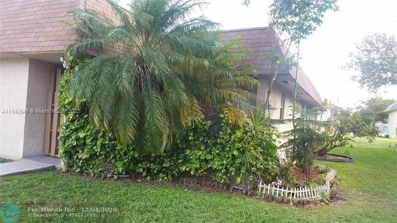Real estate property located at 7346 8th Ct #1, Broward County, North Lauderdale, FL