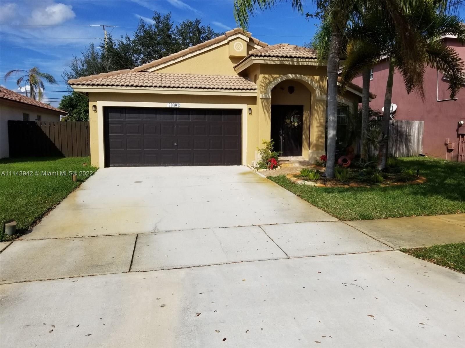 Real estate property located at 20401 1st St, Broward County, Pembroke Pines, FL