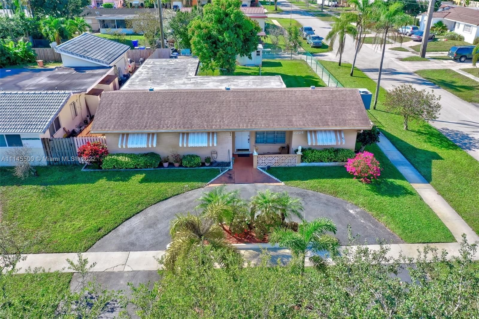 Real estate property located at 2224 35th Ave, Broward County, Hollywood, FL