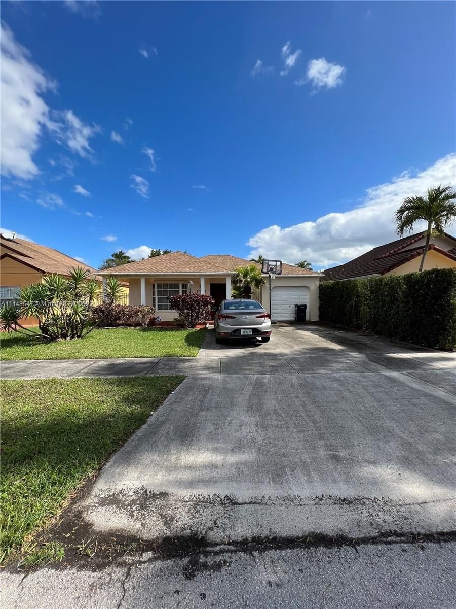 Real estate property located at 15541 144th Ct, Miami-Dade County, Miami, FL