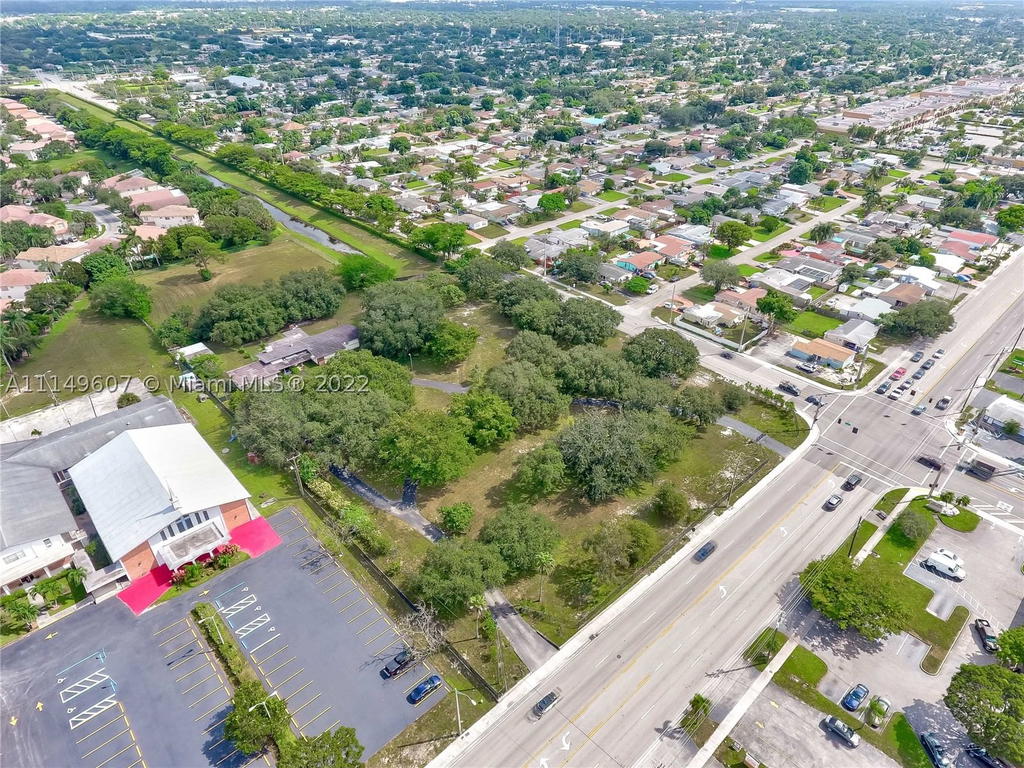 Real estate property located at 7227 Taft St, Broward, A J Bendle Sub, Pembroke Pines, FL