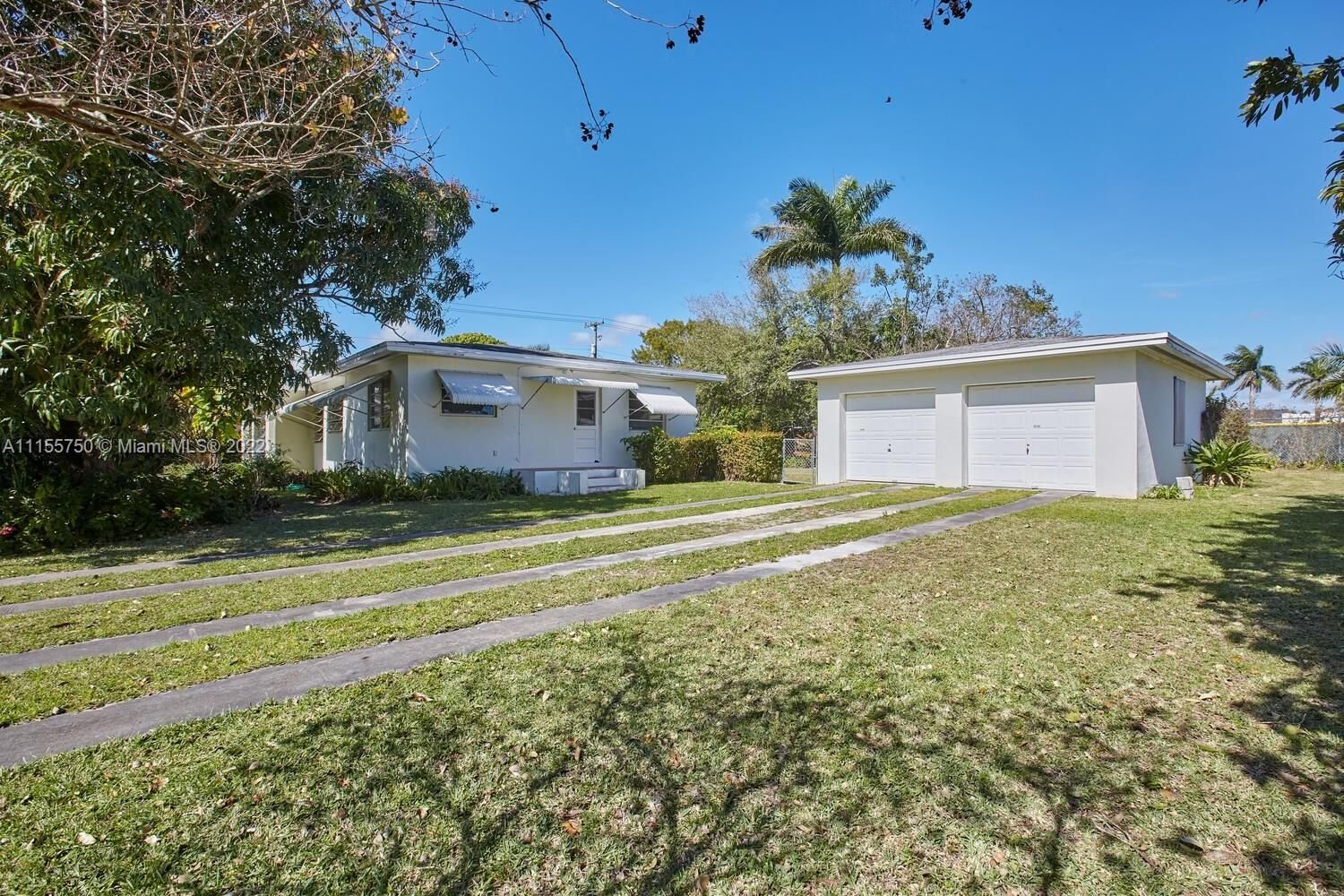 Real estate property located at 24945 134th Ave, Miami-Dade County, Homestead, FL
