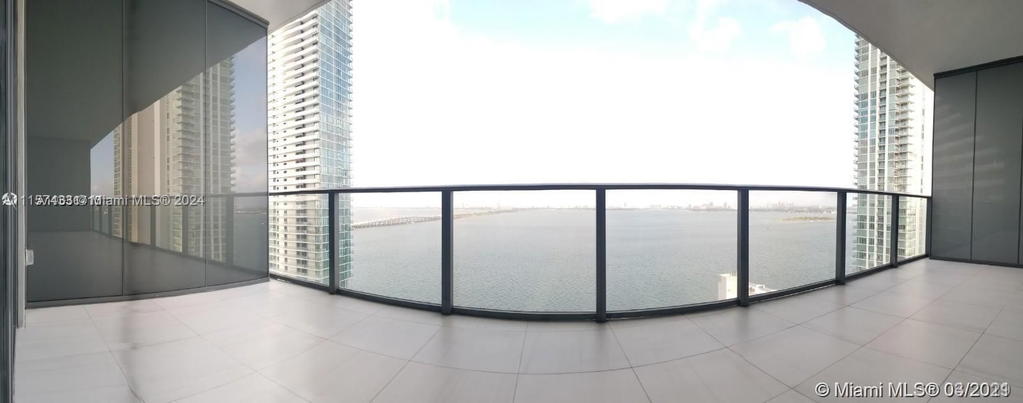 Real estate property located at 480 31st St #1904, Miami-dade, Gran Paraiso Condo, Miami, FL