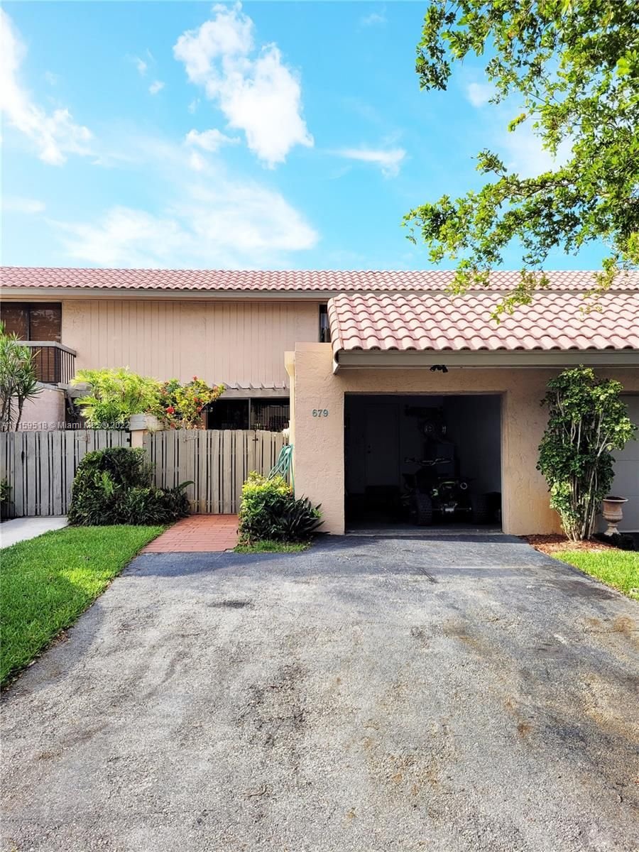 Real estate property located at 679 206th Ter, Miami-Dade County, Miami, FL