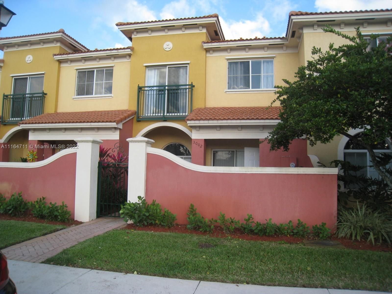 Real estate property located at 3002 36th Ter #3002, Broward County, Lauderdale Lakes, FL