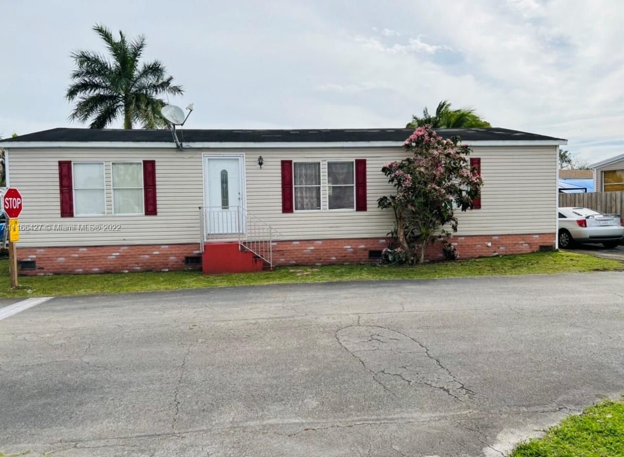 Real estate property located at 220 12th Ave, Miami-Dade County, Homestead, FL