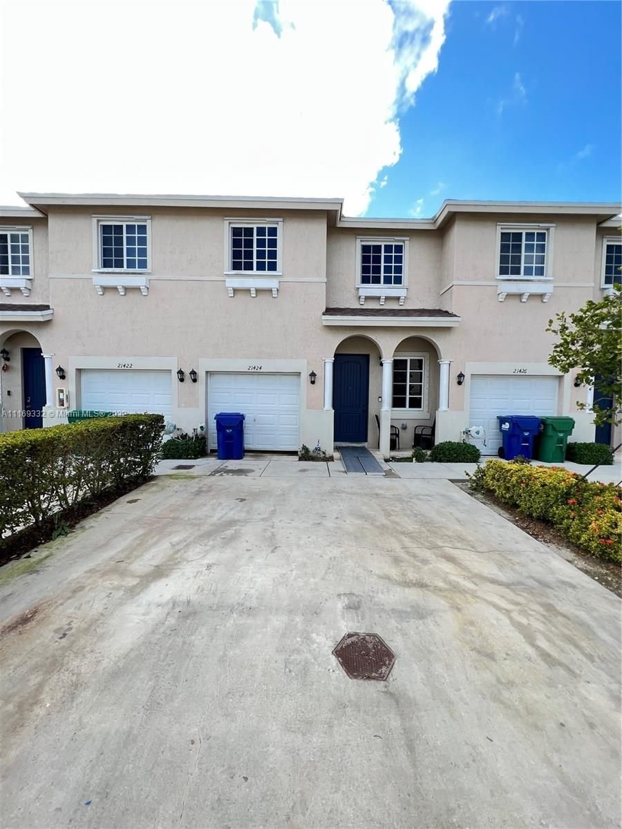 Real estate property located at 21424 13th Ave #21424, Miami-Dade County, Miami Gardens, FL