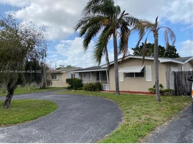 Real estate property located at 8481 11th St, Broward County, Pembroke Pines, FL