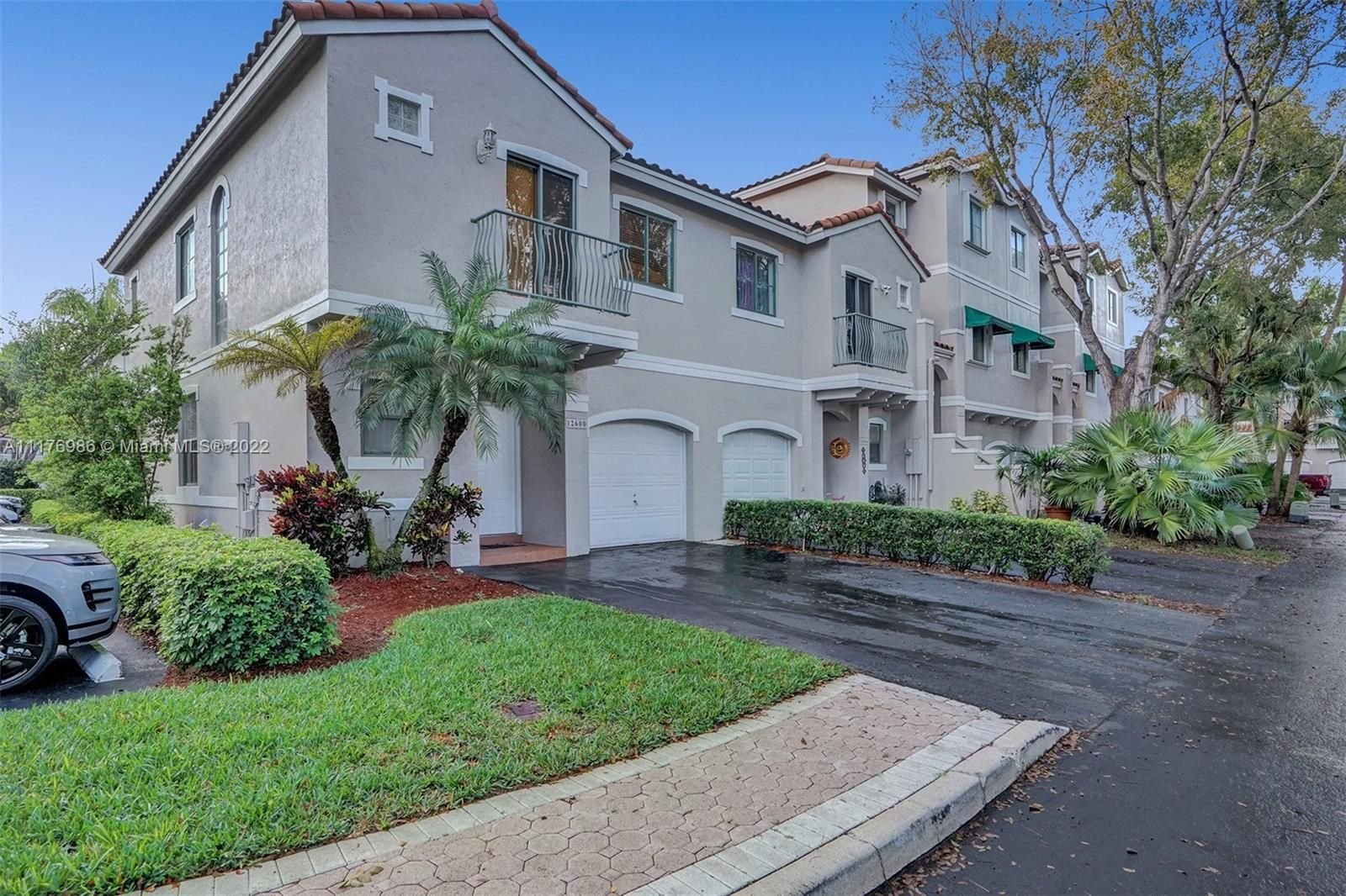 Real estate property located at 12600 14th Ct #12600, Broward County, Sunrise, FL