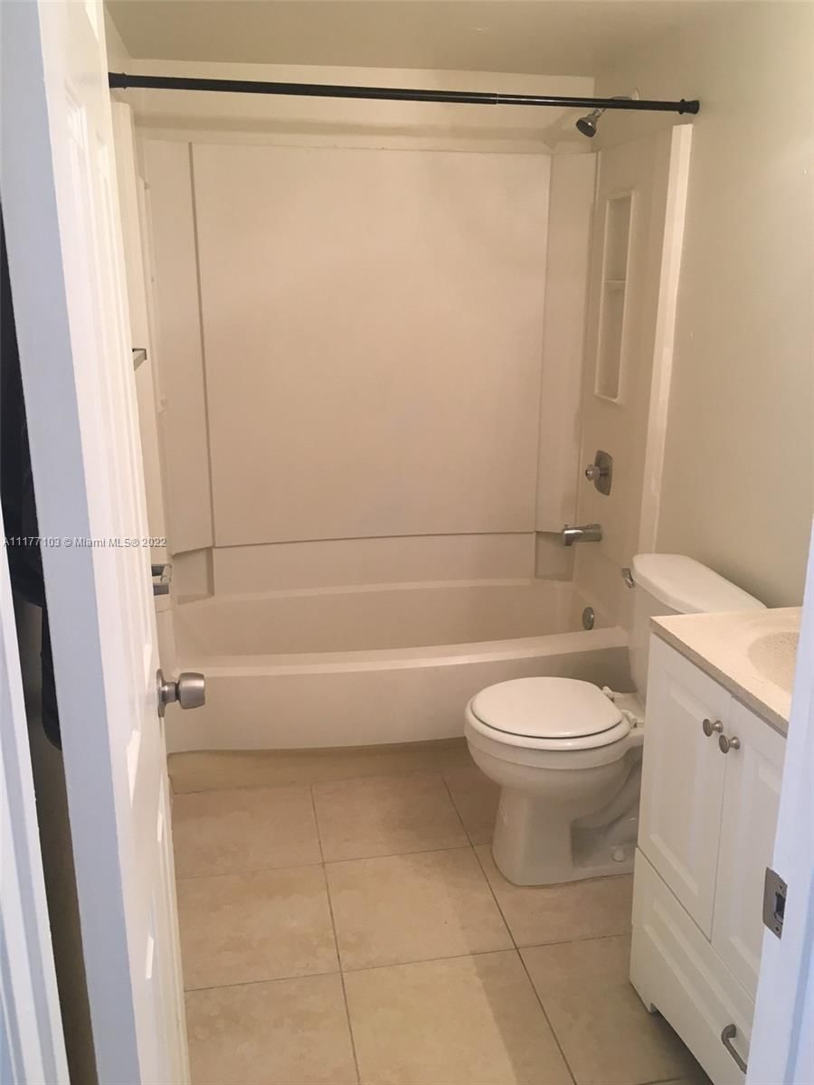 Real estate property located at 1085 Flagler Ave #616, Broward, Townhouse Village Condo, Pompano Beach, FL