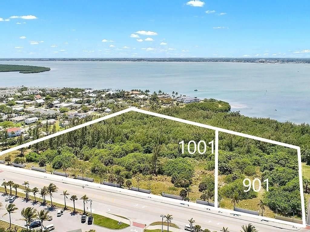 Real estate property located at 901 - 1001 Ocean Dr, St Lucie County, Hutchinson Island, FL