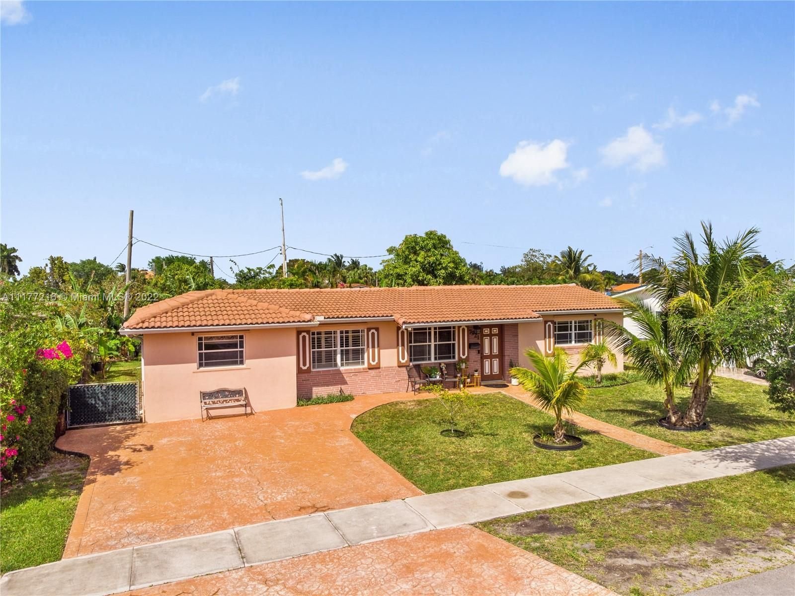 Real estate property located at 7921 179th St, Miami-Dade County, Hialeah, FL