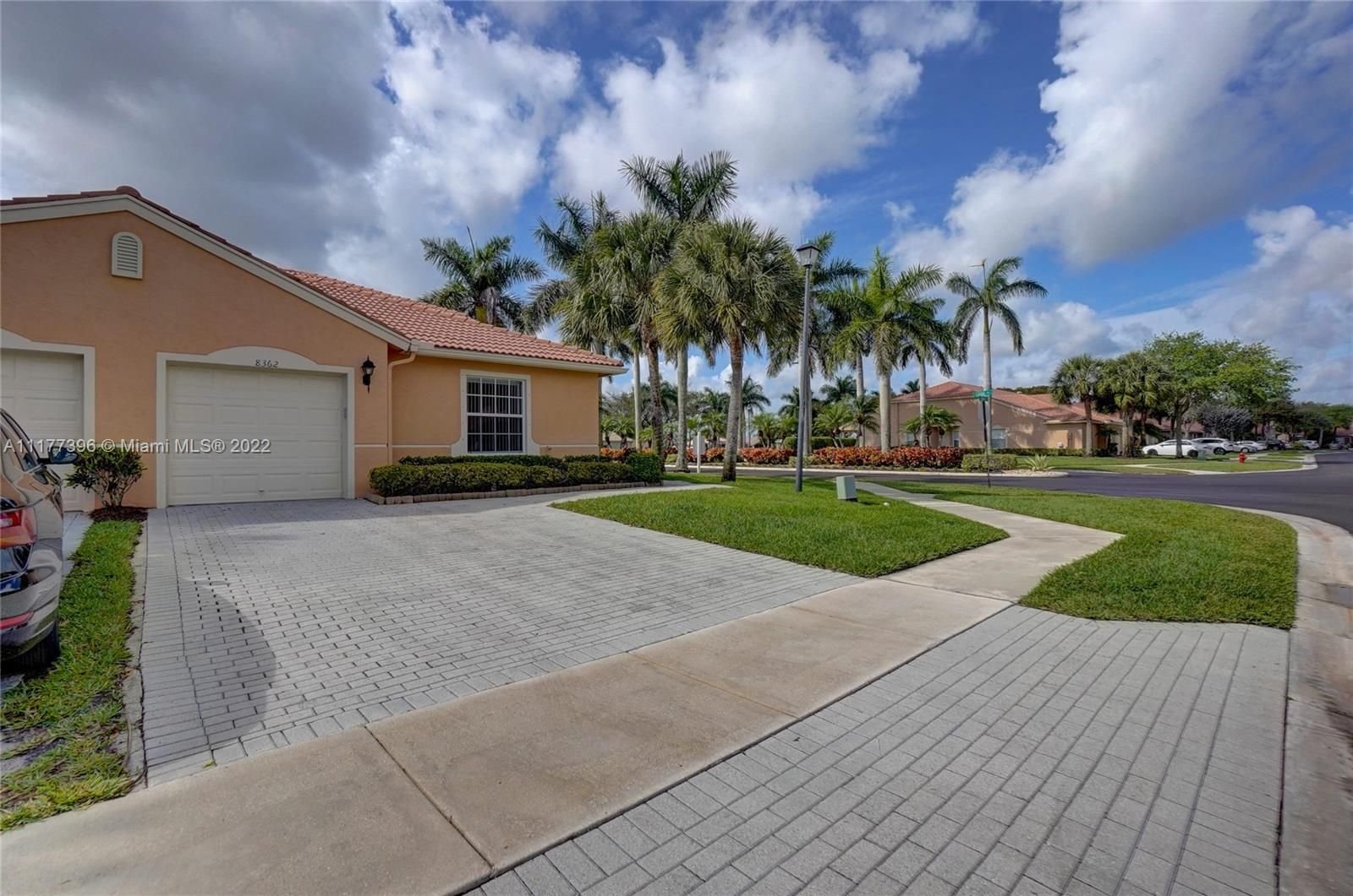 Real estate property located at 8362 Logia Cir #8362, Palm Beach County, Boynton Beach, FL