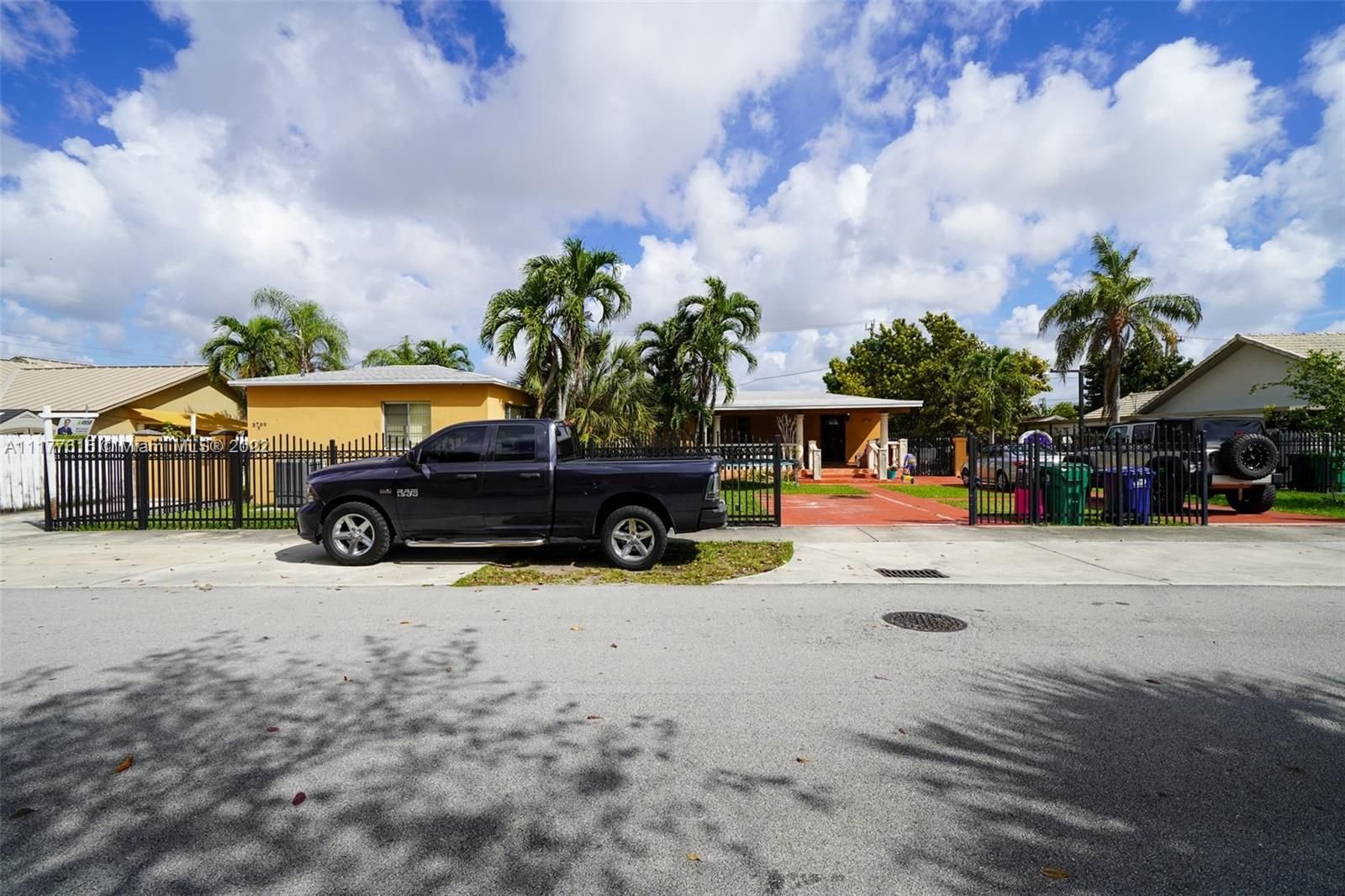 Real estate property located at 3799 97th Ave, Miami-Dade County, Miami, FL